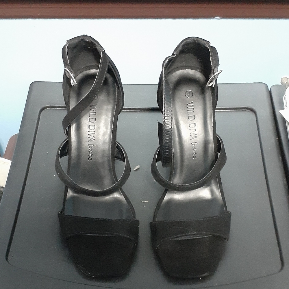 Black chunky heel